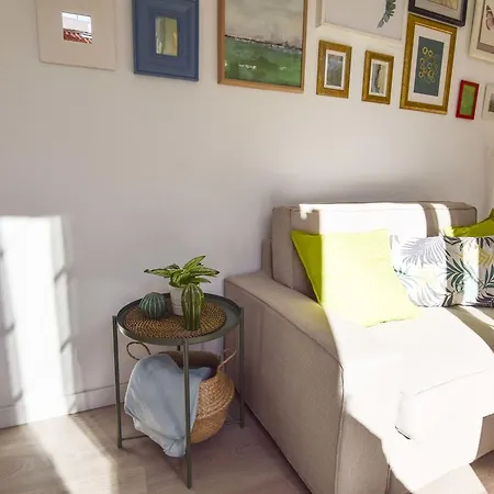 Letmalaga Comedy Apartment *